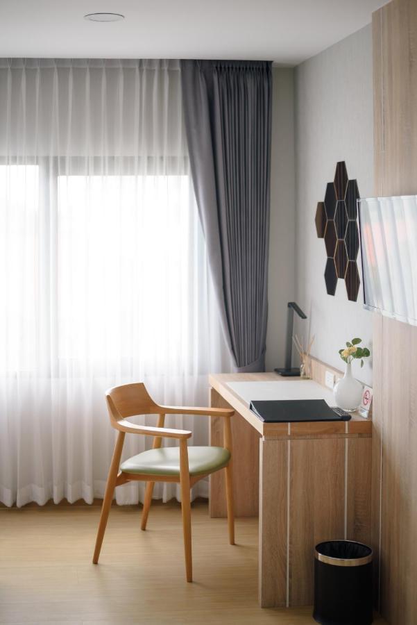 Western Prime Square Hotel 4*