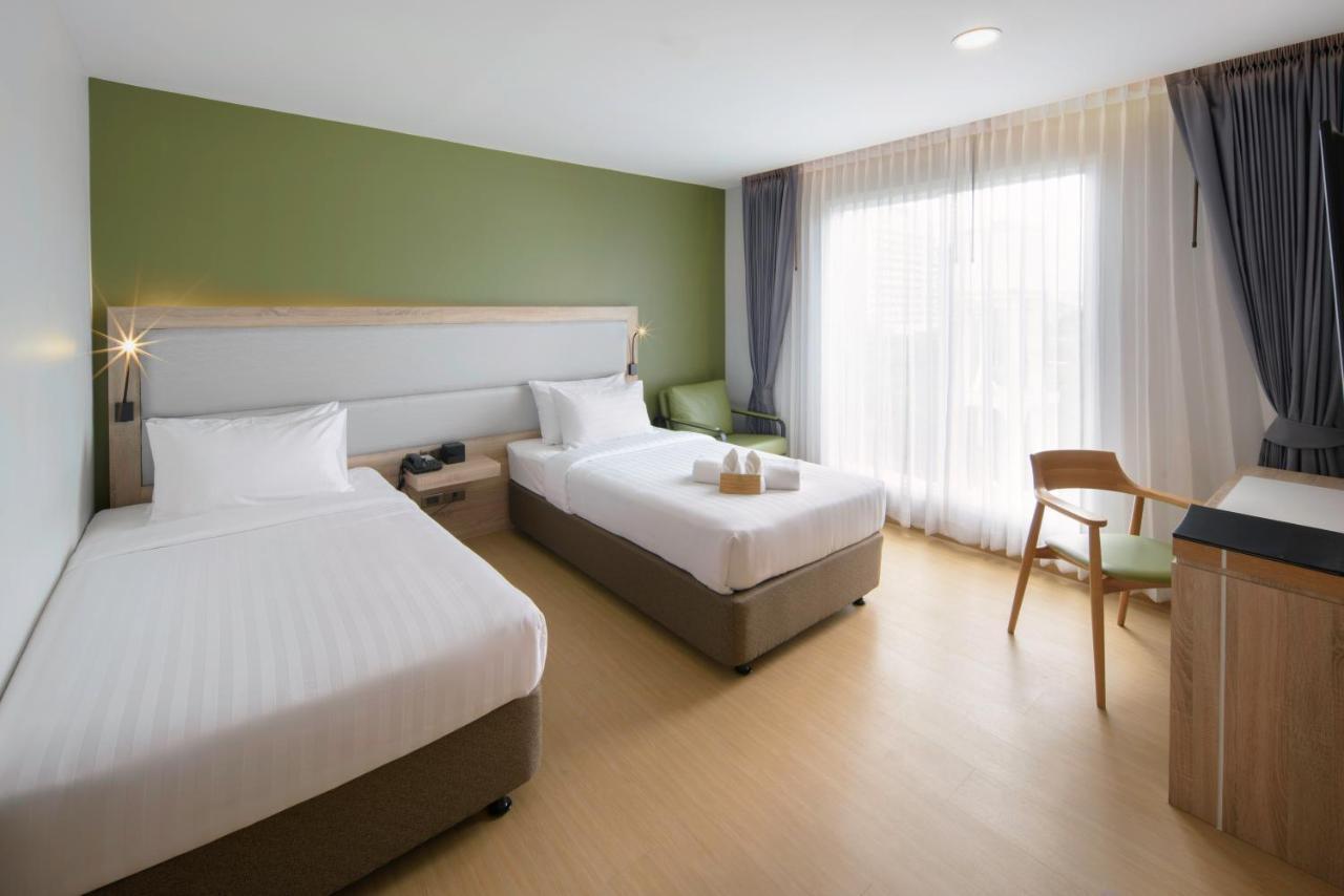 Western Prime Square 4*