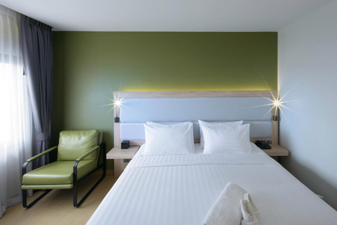 Western Prime Square Hotel 4*